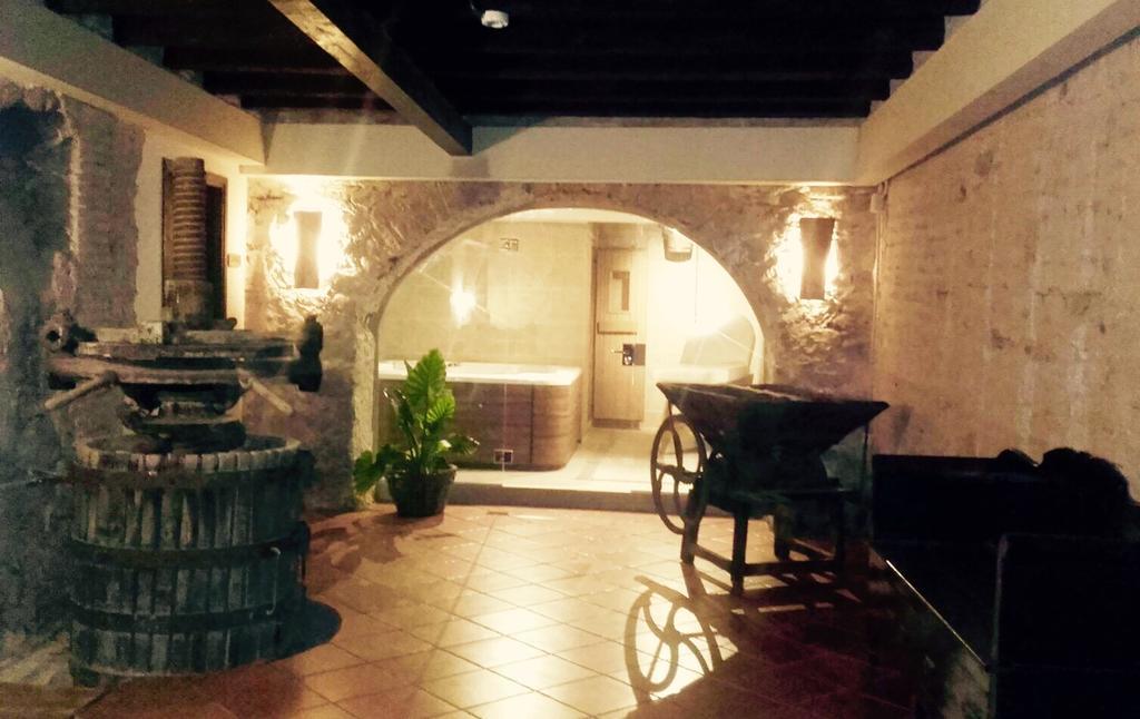 Masia Can Canyes & Spa San Lorenzo de Hortóns Eksteriør bilde